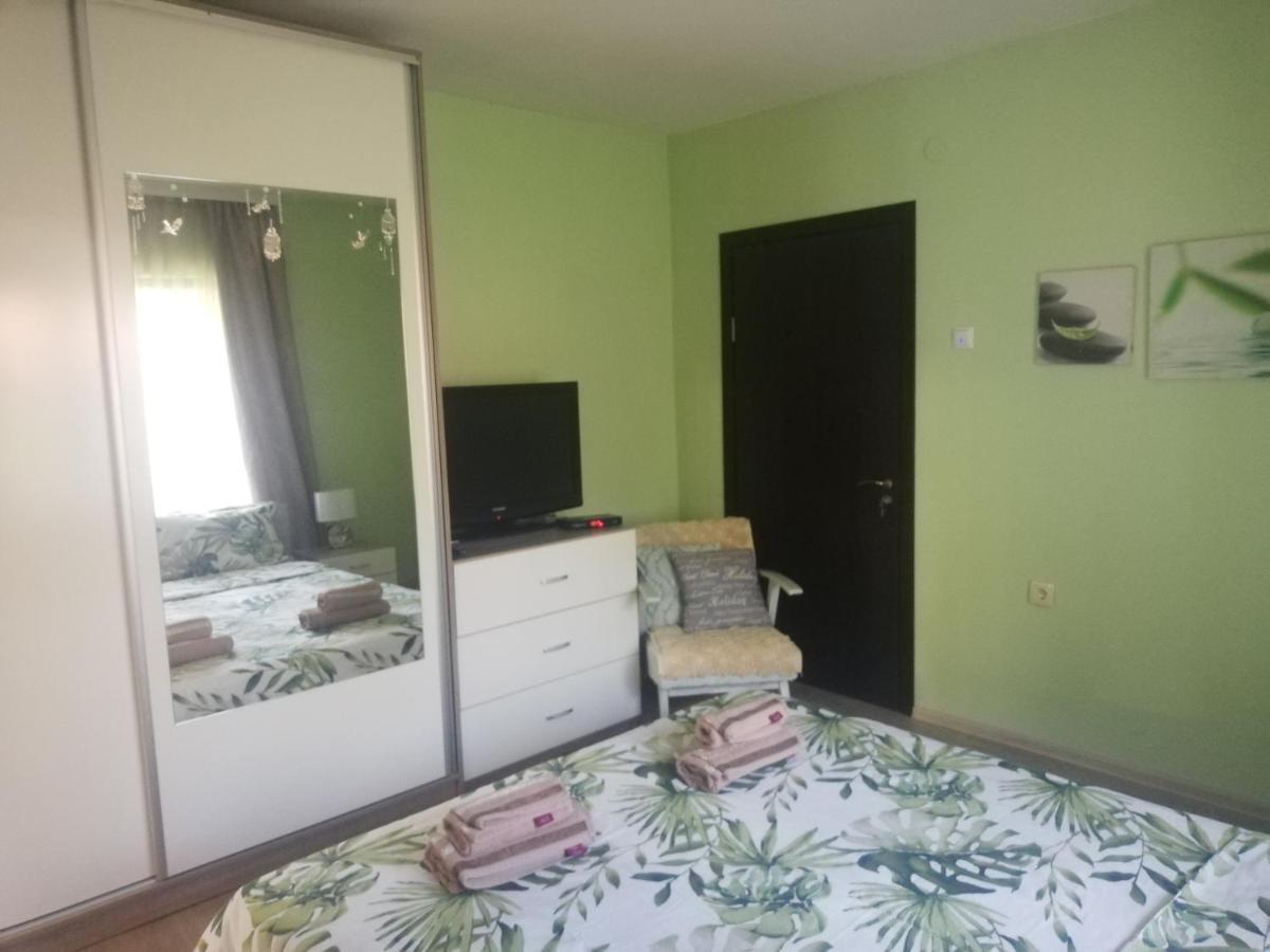 Quiet Nook House Βίλα Kalofer Εξωτερικό φωτογραφία